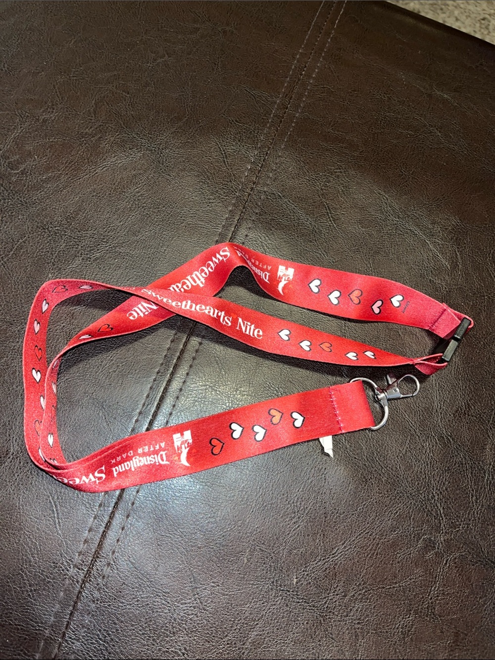Disney Red Heart Lanyard Sweethearts Design